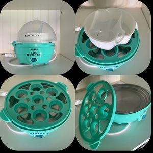 Mini egg cooker